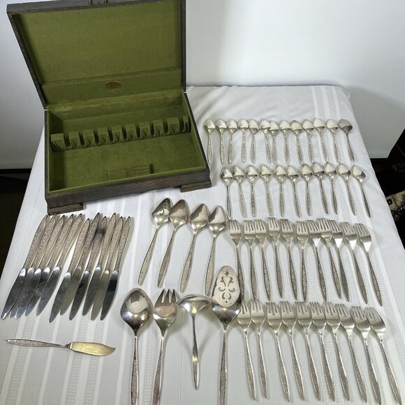 Vintage 60s MCM Deco International Silverplate Flatware Set w/ Chest 65pc Floral - Picture 3 of 16